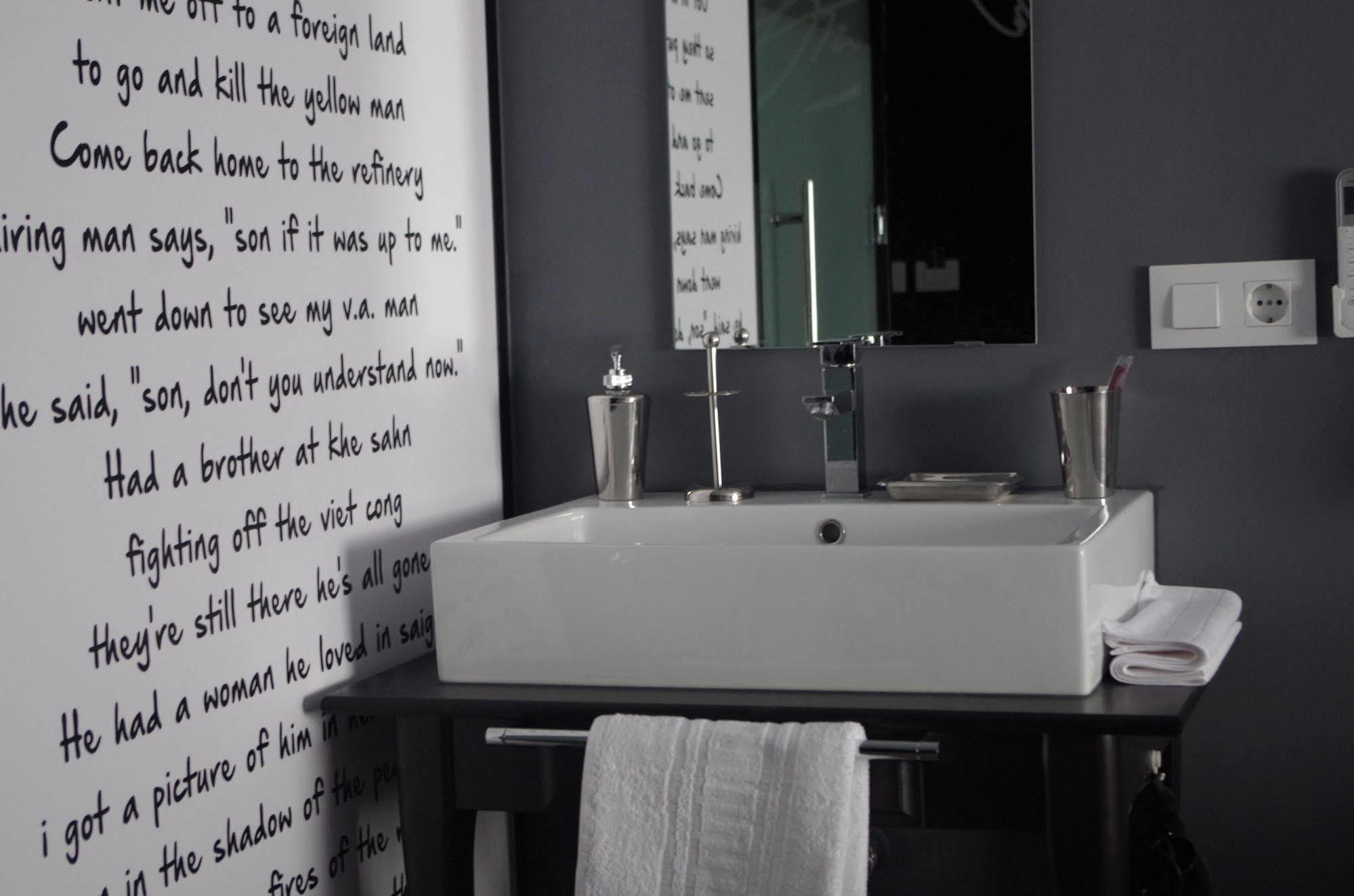 Hotel Apartamentos Rock Star Taboadela Екстер'єр фото